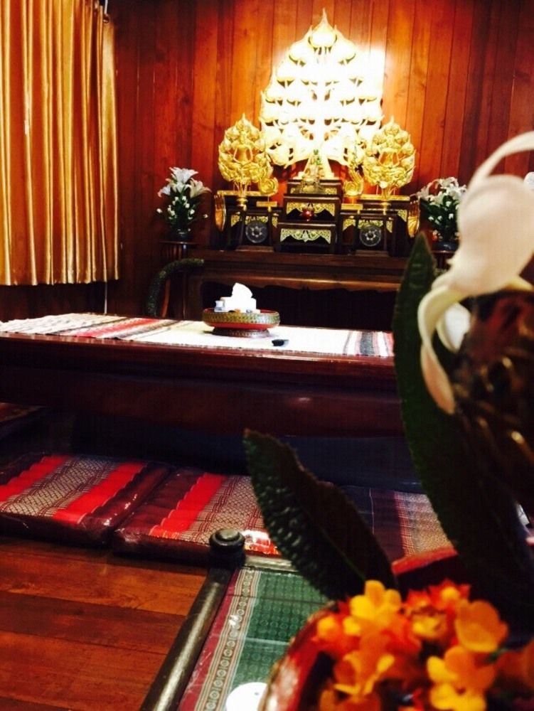 Golden Fort Guesthouse Chiang Mai Exterior photo